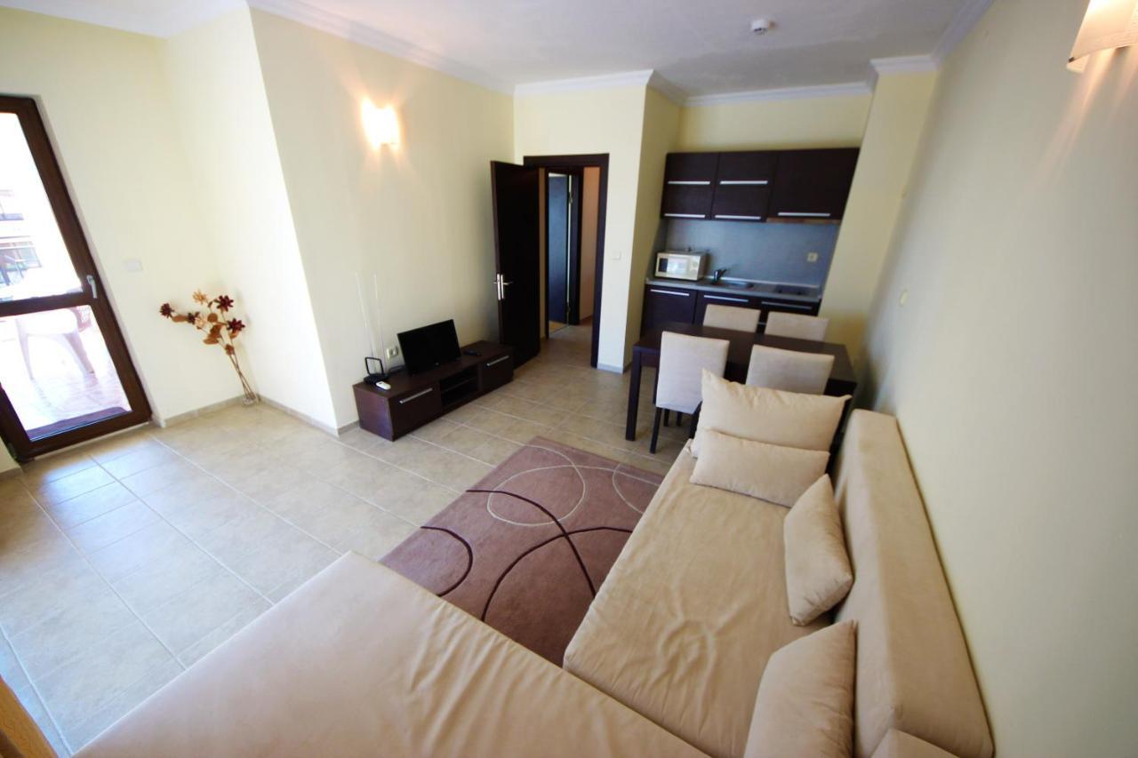 Menada Sveti Vlas Apartments エクステリア 写真