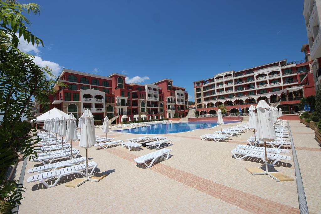 Menada Sveti Vlas Apartments エクステリア 写真