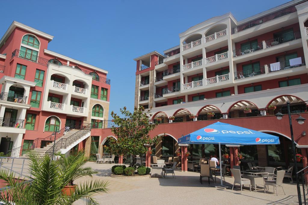 Menada Sveti Vlas Apartments エクステリア 写真